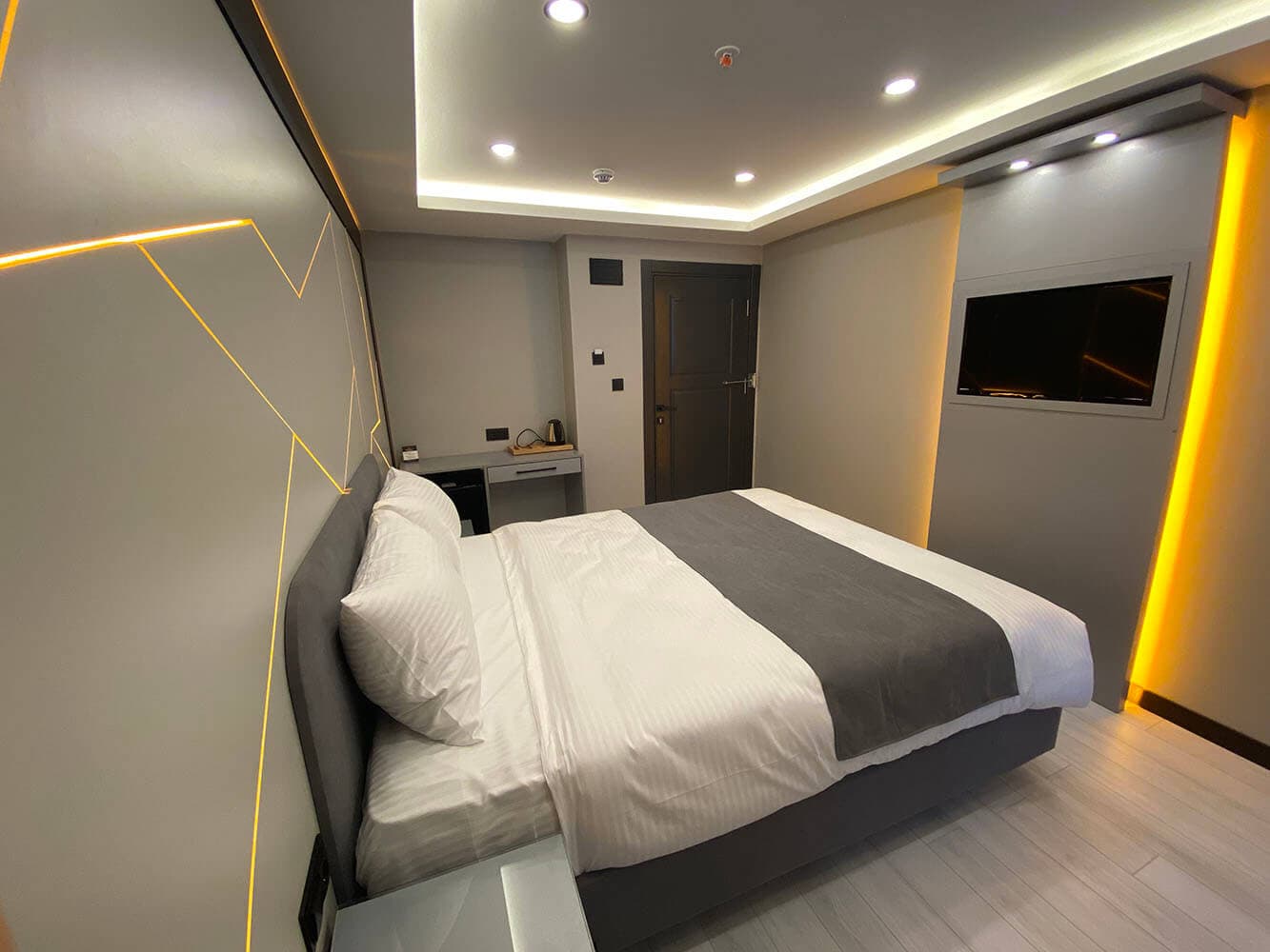 White Corner Hotel-resim-3