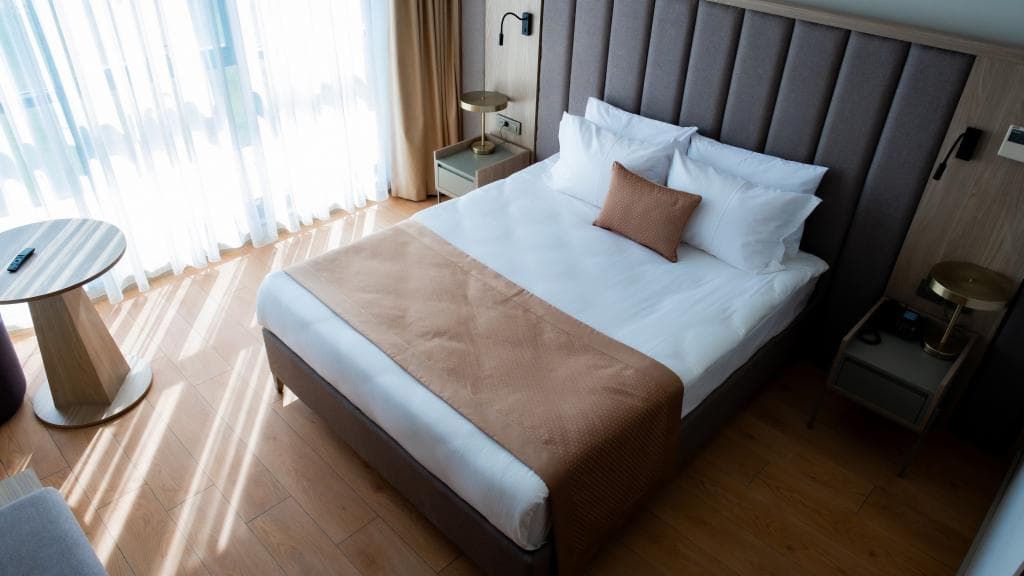 Renex Hotels-resim-1