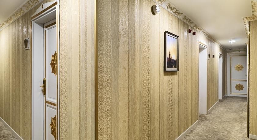 White Monarch Hotel-resim-3