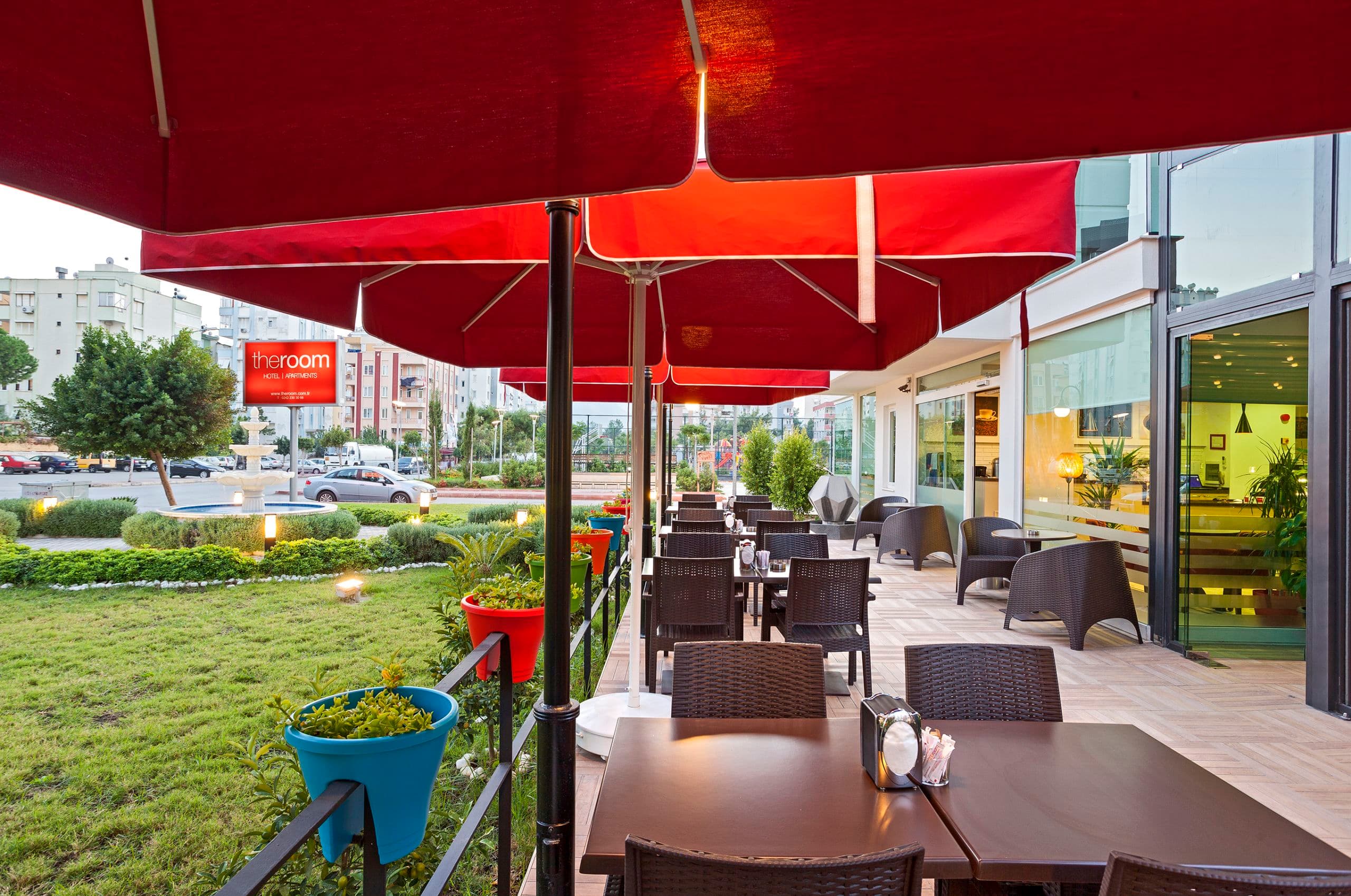 The Room Hotel & Apartments-resim-5