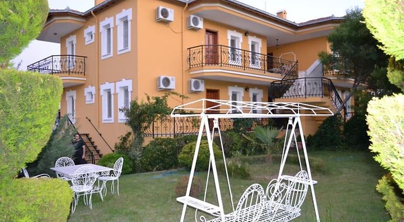 uzun apart otel ayvalik cunda 161 tl firsat fiyat