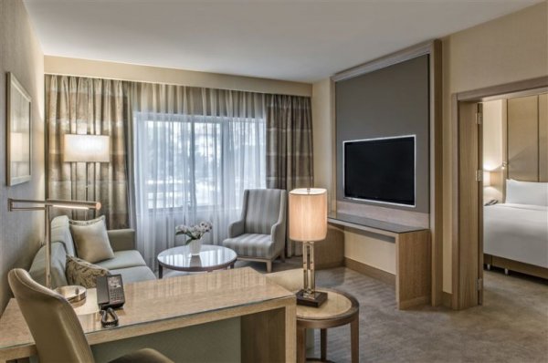 Executive City View Room with Lounge Access
