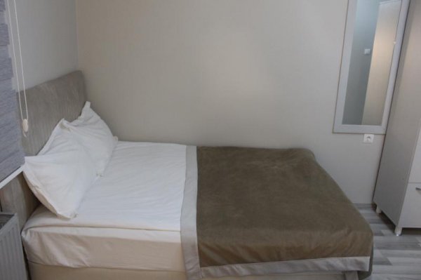 Standart Oda French Bed