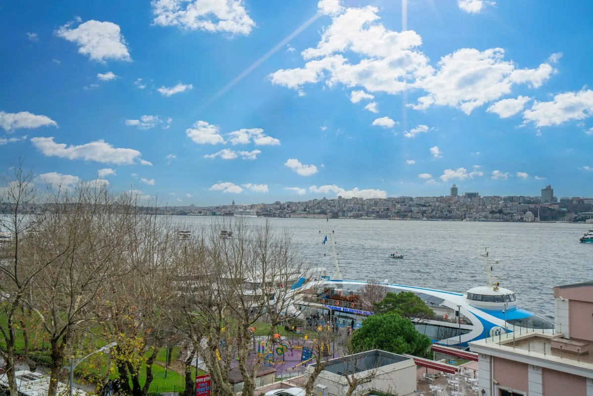 Deluxe Room- Bosphorus View